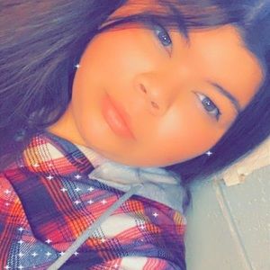 Meet your Posher, Kara